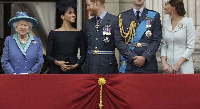 Meghan ve Harry saraya geri mi dönecekler?