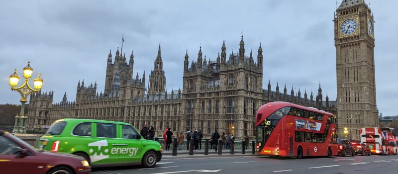 İngiltere’de 2022 gündemine Kraliçe’nin ölümü, siyasi krizler ve grevler damgasını vurdu
