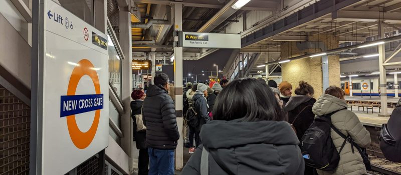 İngiltere’de büyük grev dalgası ulaşım sekteye uğradı