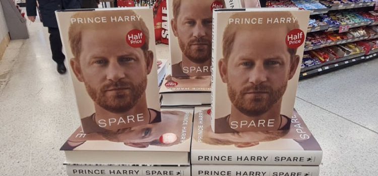 Spare ilk günde 400 bin sattı